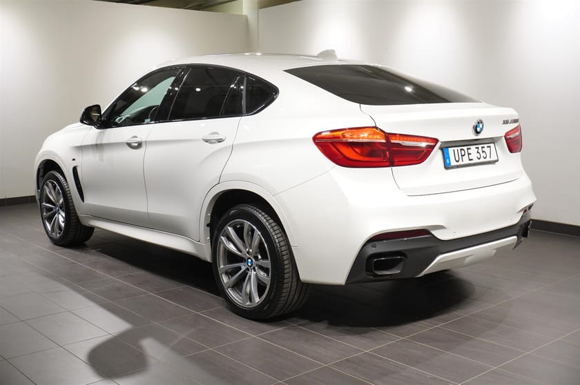 Bild 3 av BMW X6 M50d 360° Taklucka H K Drag 4-Zons DAP Ad-Led