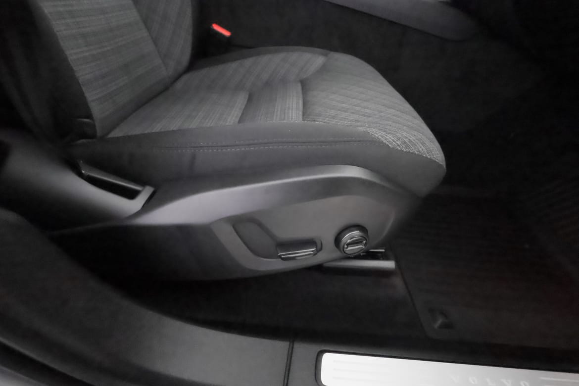 Volvo XC60 2025 - miniatyr 23