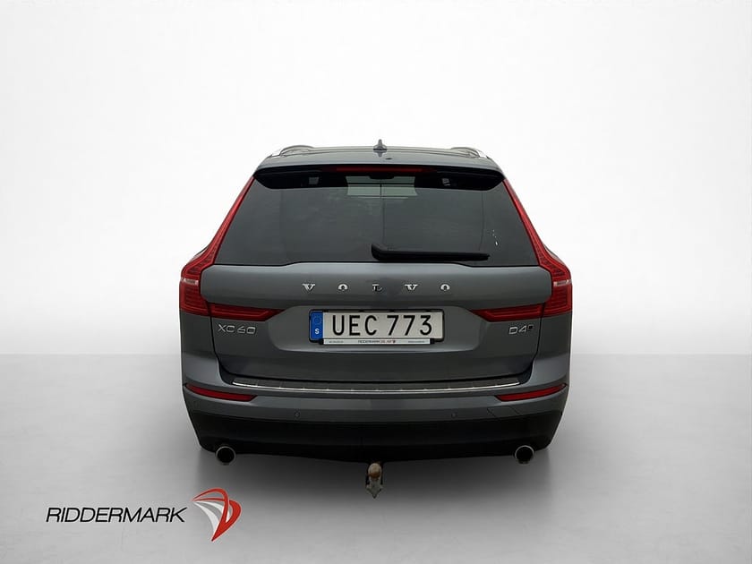 Bild 5 av Volvo XC60 D4 AWD Momentum VOC Pano Skinn B-Kamera Drag Navi