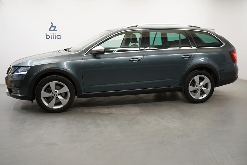 Bild 2 av Škoda Octavia Scout Navigation, Dragkrok