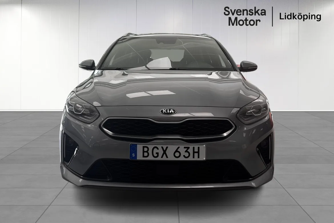 picture of a car