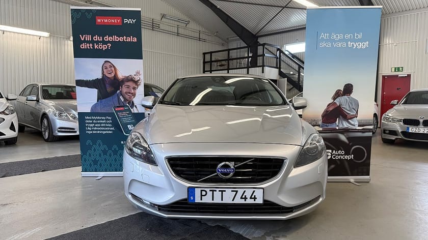 Bild 3 av Volvo V40 D2 Manuell120hk Momentum, Nykam, Nybes, Nyservad *FYND*