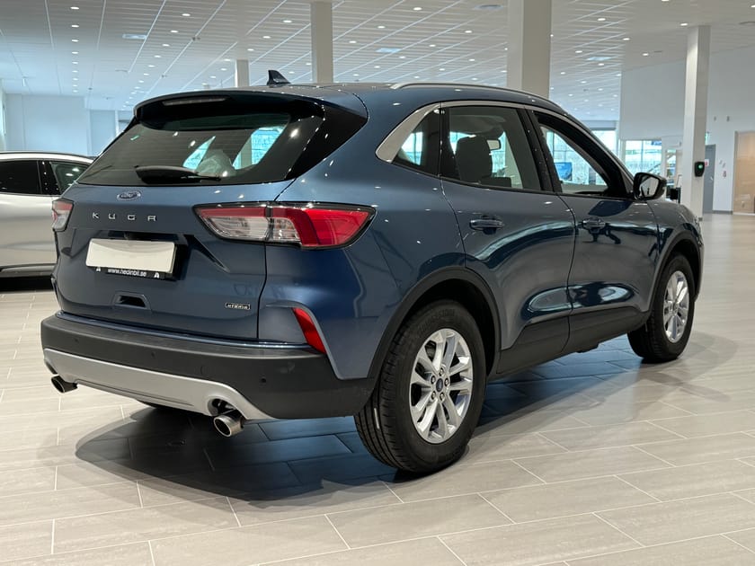 Bild 3 av Ford Kuga Plug-In Hybrid Titanium