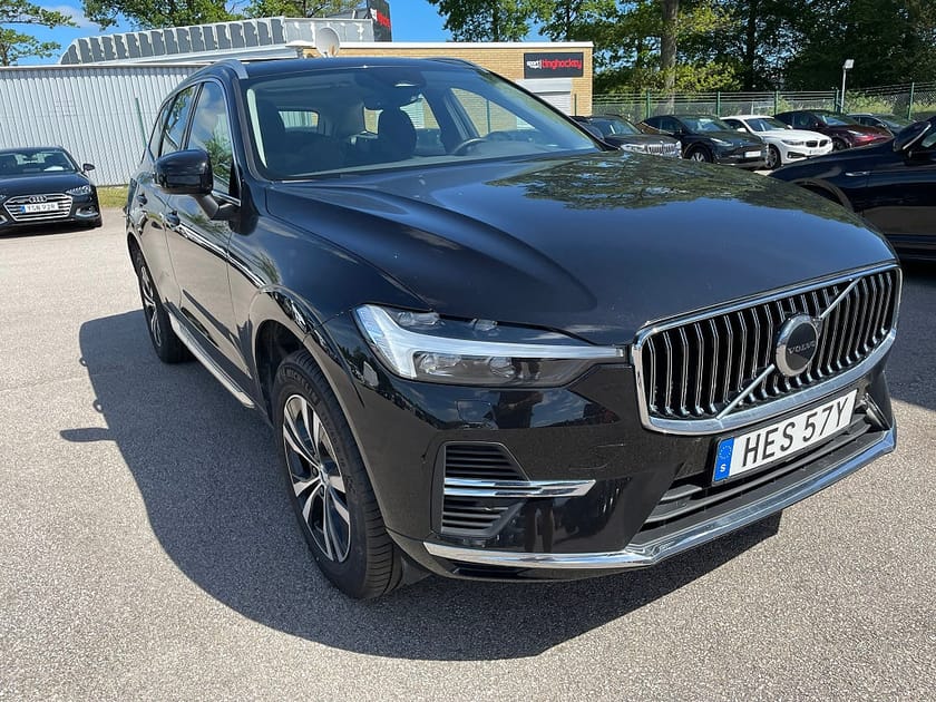 Bild 2 av Volvo XC60 T6 Recharge Core Bright plug in AWD 350HK 4x4