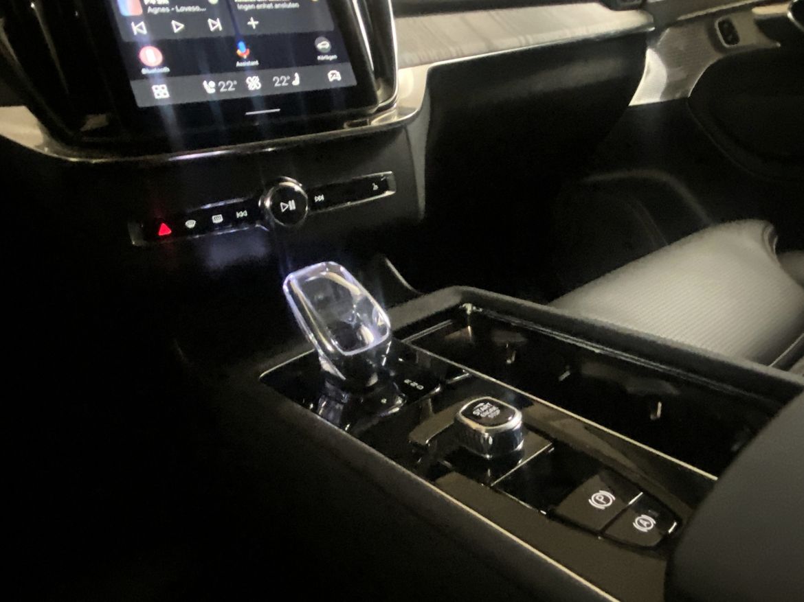 Bild 2 av 5 på bilen