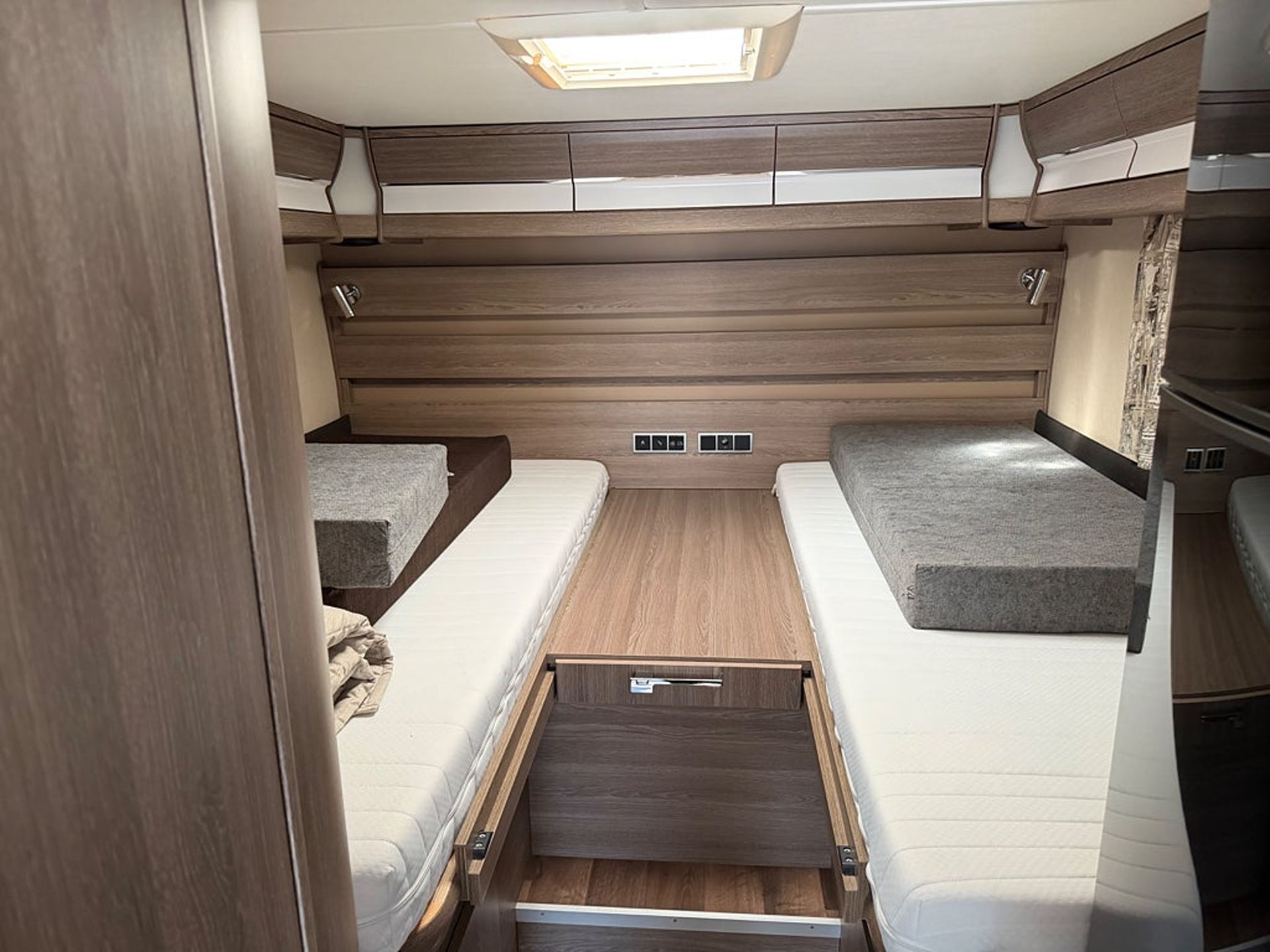 Kabe Campervan Fiat 2.3 MultiJet 2017, kuva 6/18