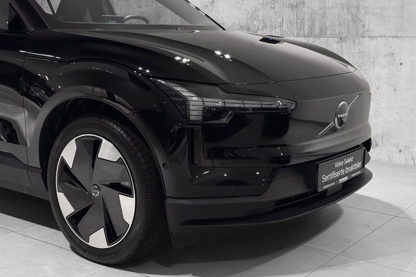 Bilde 2 av Volvo EX30 Twin Motor Performance