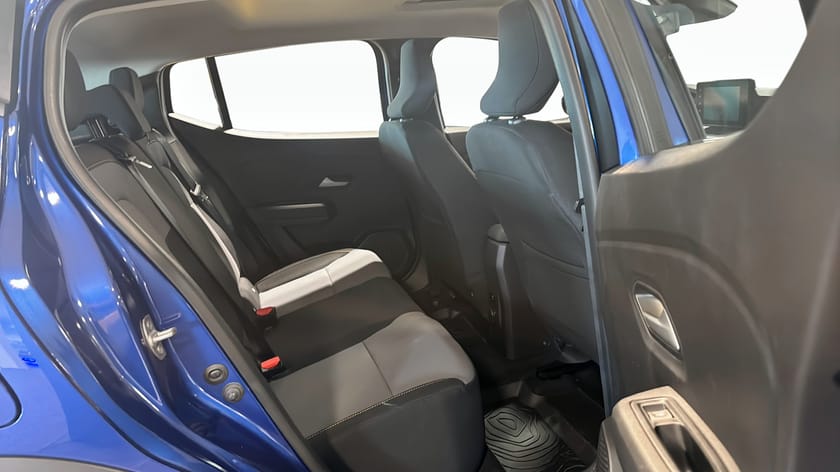 Bild 5 av Dacia Sandero Stepway EXTREME TCE 90 AUTOMAT *FR. 2740:- / MÅN PL-KAMPANJ*