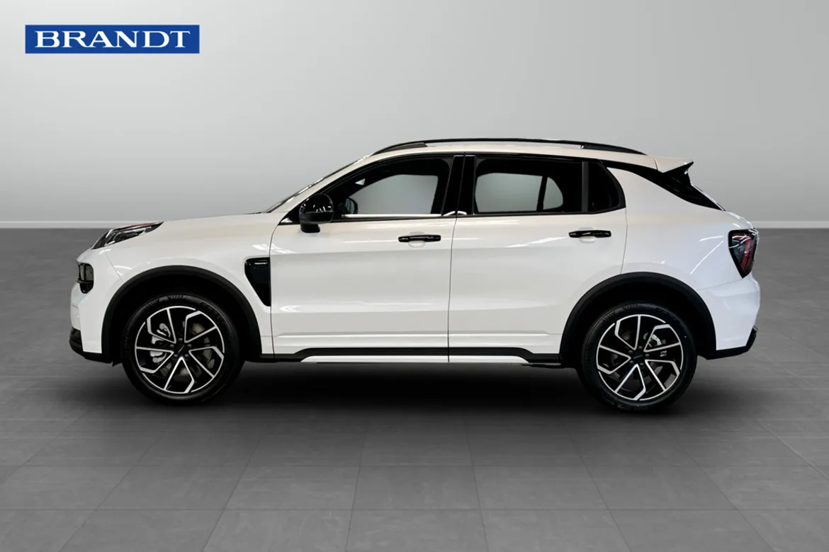 Lynk & Co 01 PHEV