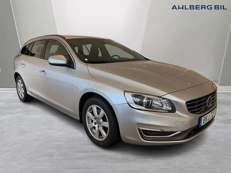 Volvo V60 D4 S/S Momentum Business E II, Klimatpaket, Parkeringssensor fram/bak, Farthållare