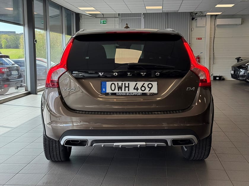 Bild 3 av Volvo V60 Cross Country D4 Automat VOC Summum Drag
