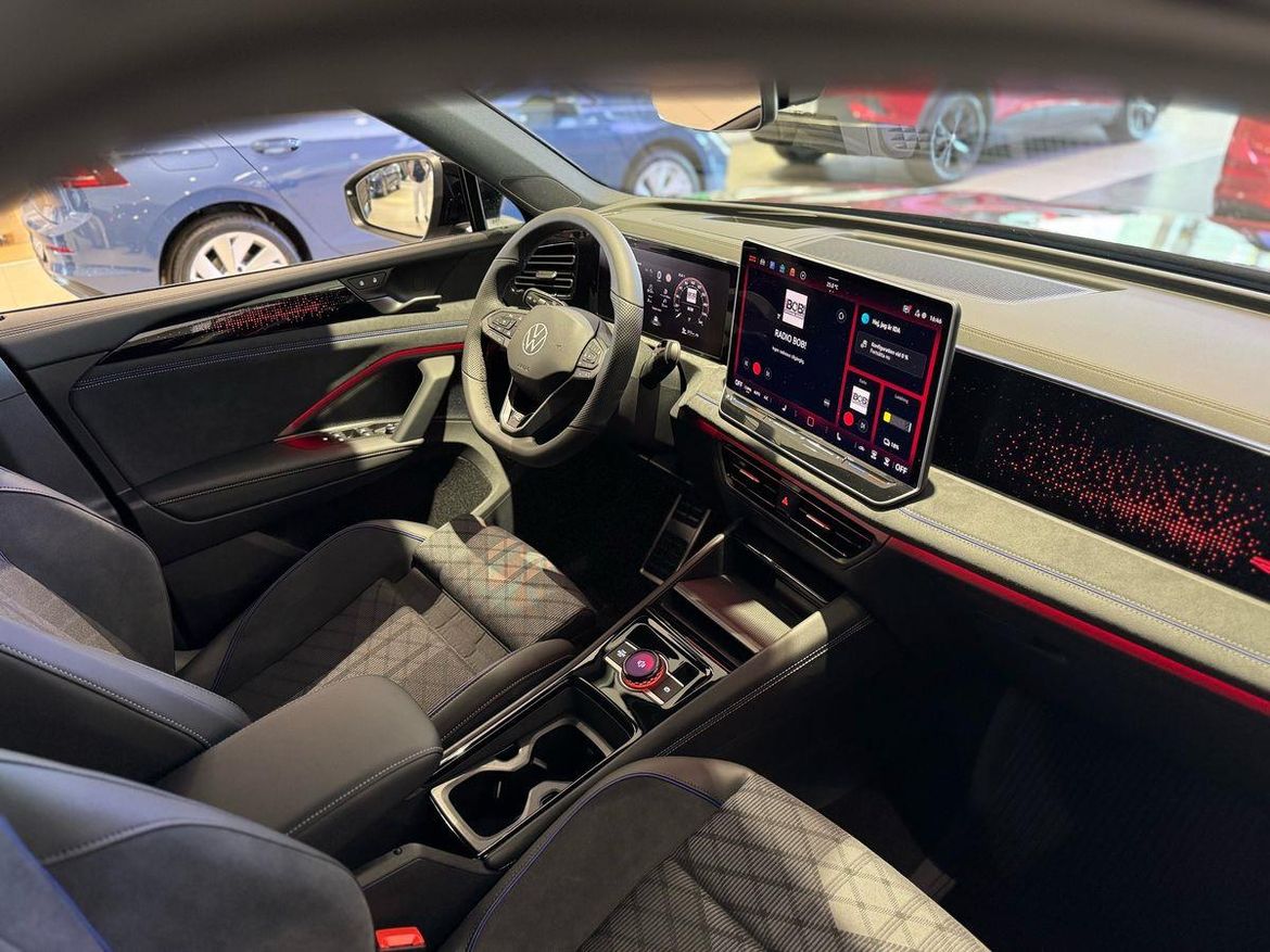 Volkswagen Volkswagen Tiguan eHybrid — bild 13