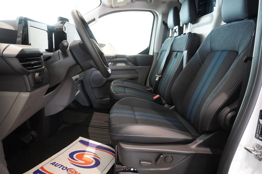 Bild 5 av Ford E-Transit Custom 340 AWD E-Custom Skåp Sport 340l Elmotor 160kw 218hk 1-Växlad El