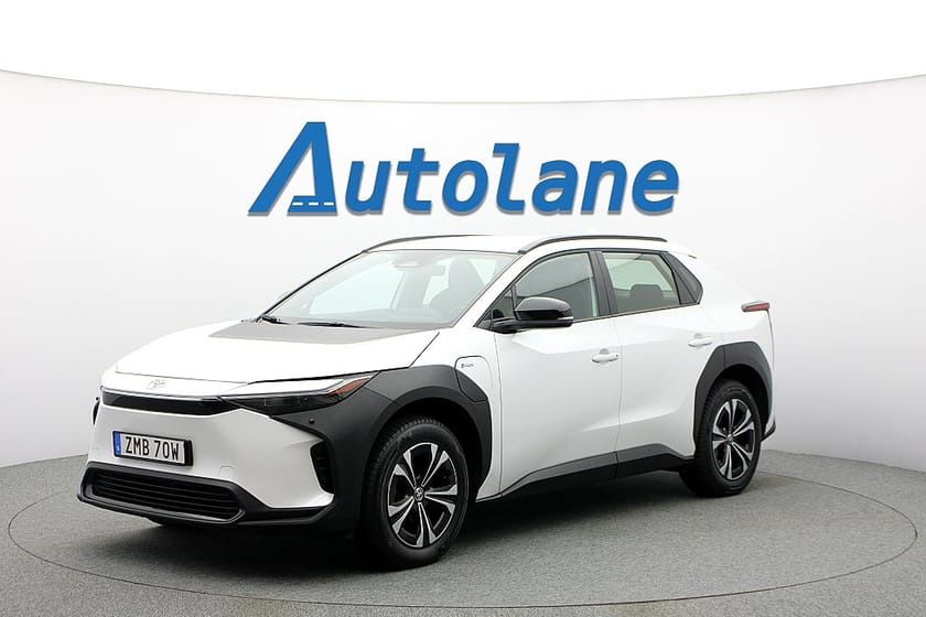 Bild 5 av Toyota bZ4X 71.4 kWh Adaptiv, B-kamera, Carplay, MOMS 204hk