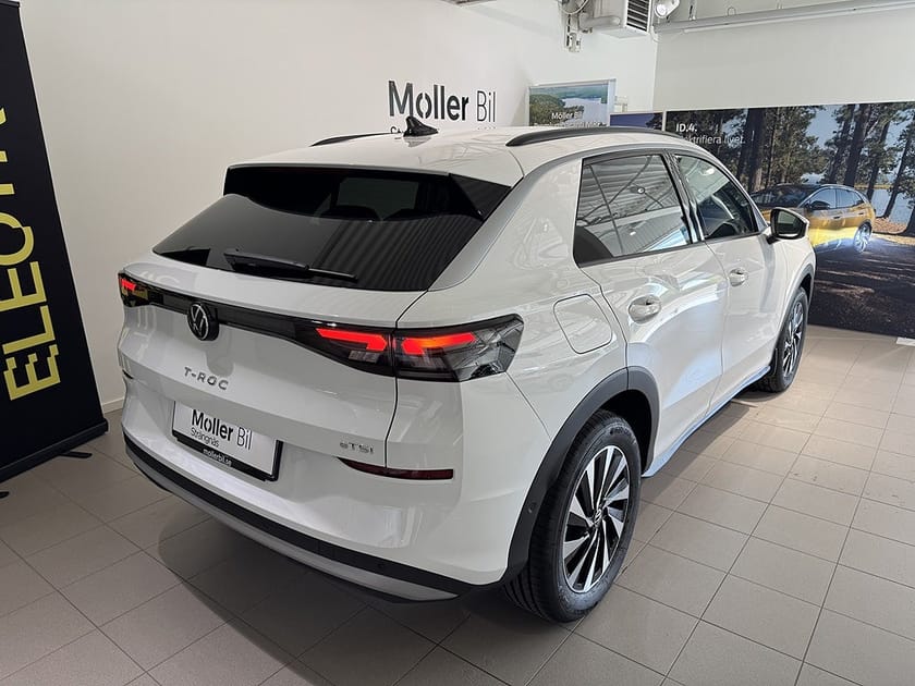 Bild 3 av Volkswagen T-Roc 1.5 eTSI 150 hk DSG7