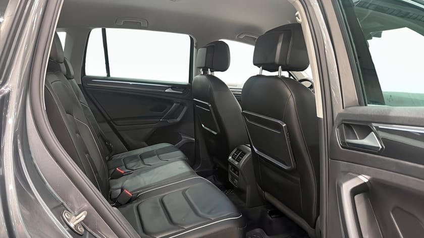 Bild 5 av Volkswagen Tiguan 2.0 TDI 4Motion R-Line 190hk / Kamera / Drag
