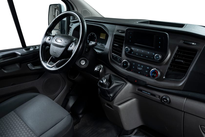 Bilde 2 av Ford Transit Custom 320 2.0 TDCi 104hk L2 | Hengerfeste | Sensor | ++