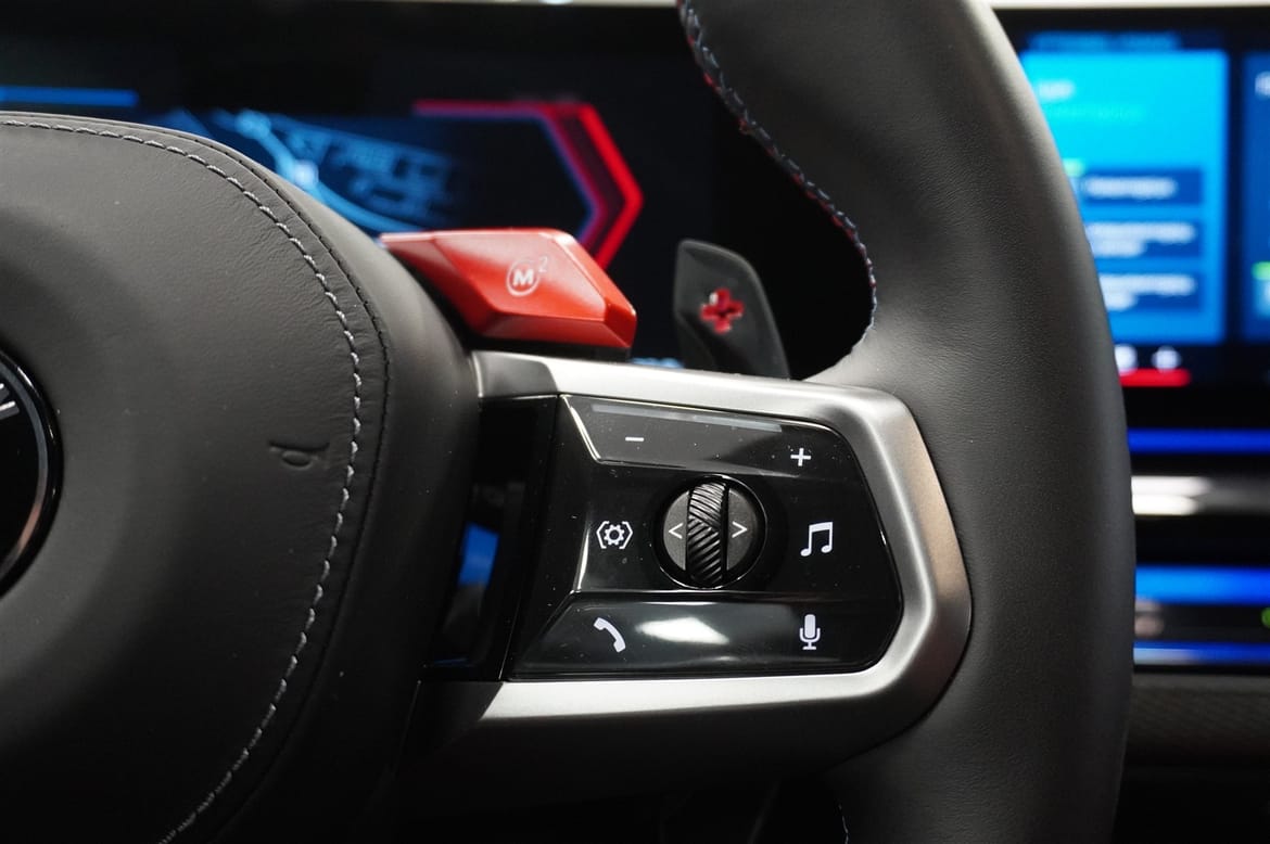 BMW M5 Steptronic, 727hk, 2025