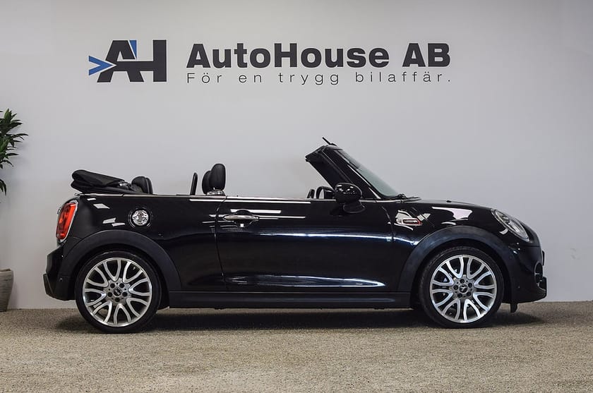 Bild 4 av MINI Cooper S Cabriolet Convertible JCW 211HK Sportavgas Chili H/K Head Up