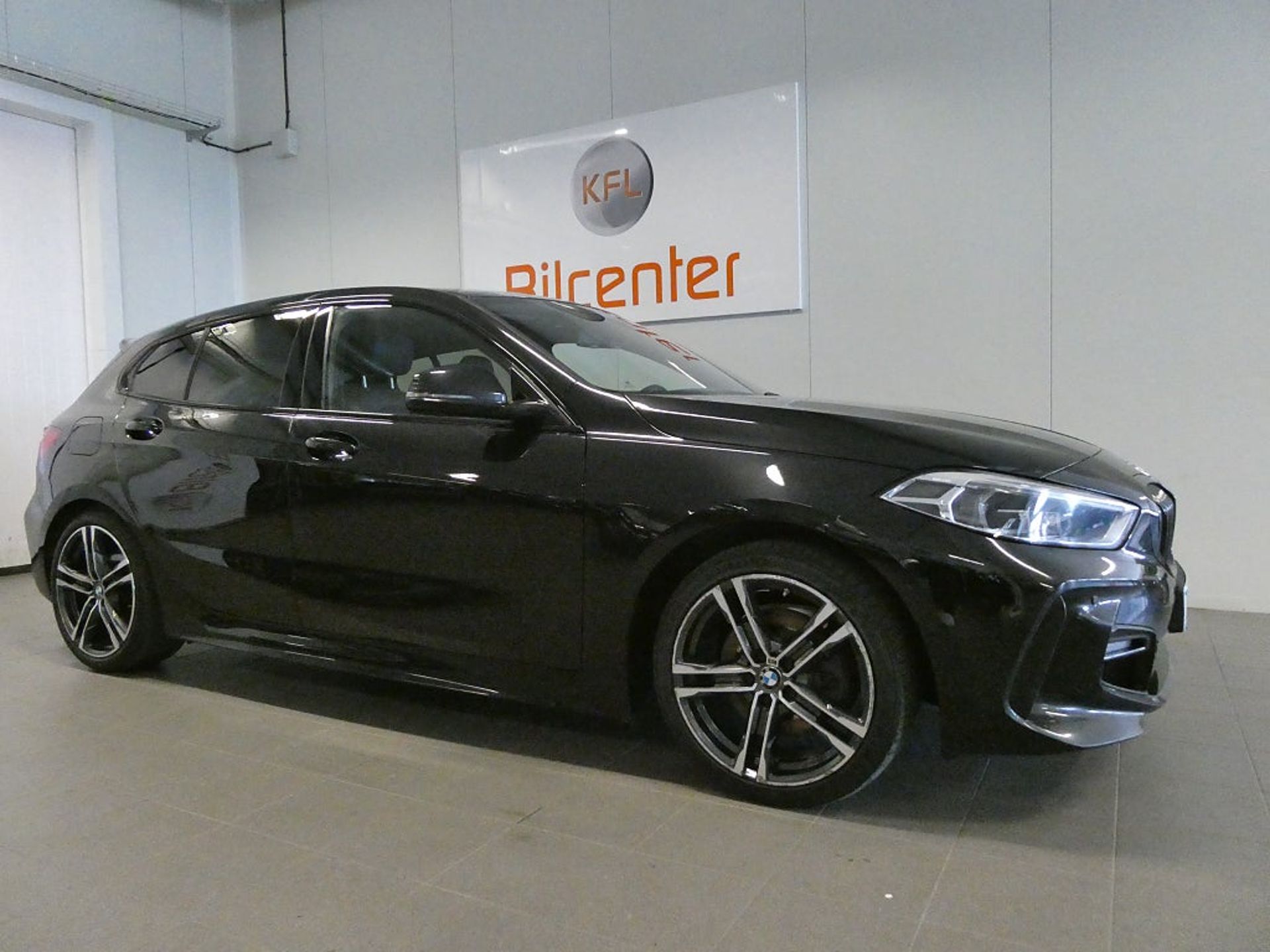 BMW 118 i M Sport 2020, kuva 4/19