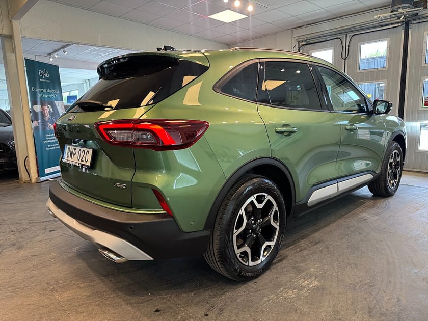Bild 4 av Ford Kuga Plug-In Hybrid E-CVT Active B&O Drag Gps 360kam SE SPEC