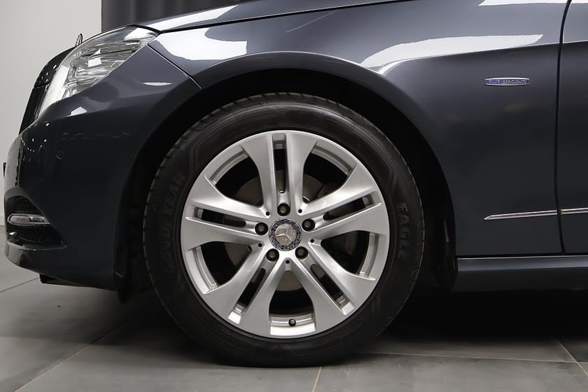 Bild 5 av Mercedes-Benz E 220 CDI BE BlueEFFICIENCY Avantgarde Vhjul få ägare!