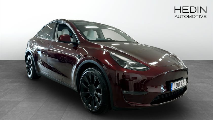 Bild 3 av Tesla Model Y Long Range AWD 514hk Panorama