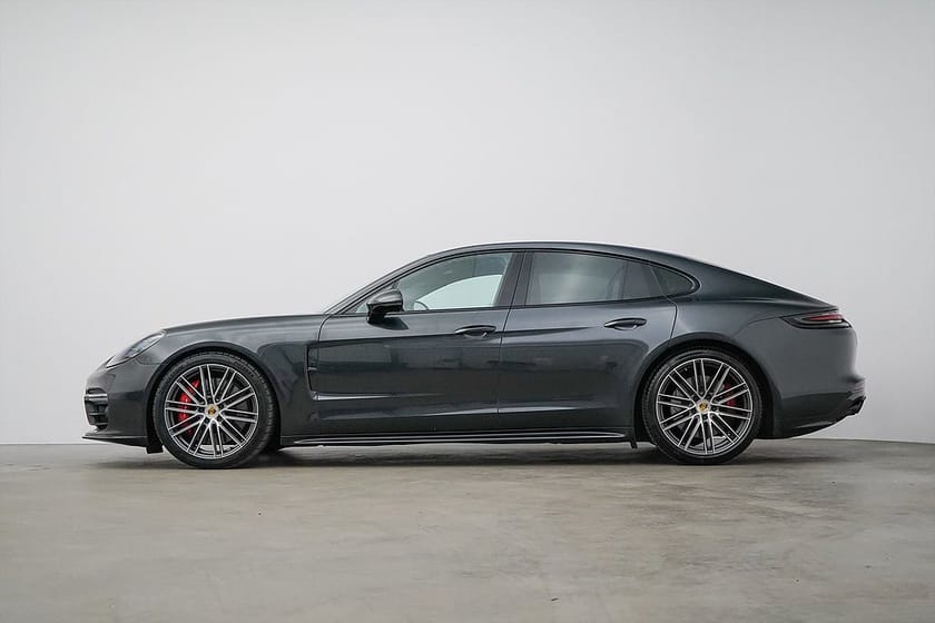 Bild 3 av Porsche Panamera Turbo / 550hk / Pano / SE SPEC