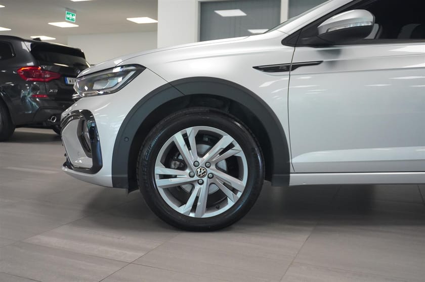 Bild 3 av Volkswagen Taigo 1.0 TSI DSG R-Line Förarassistans Plus