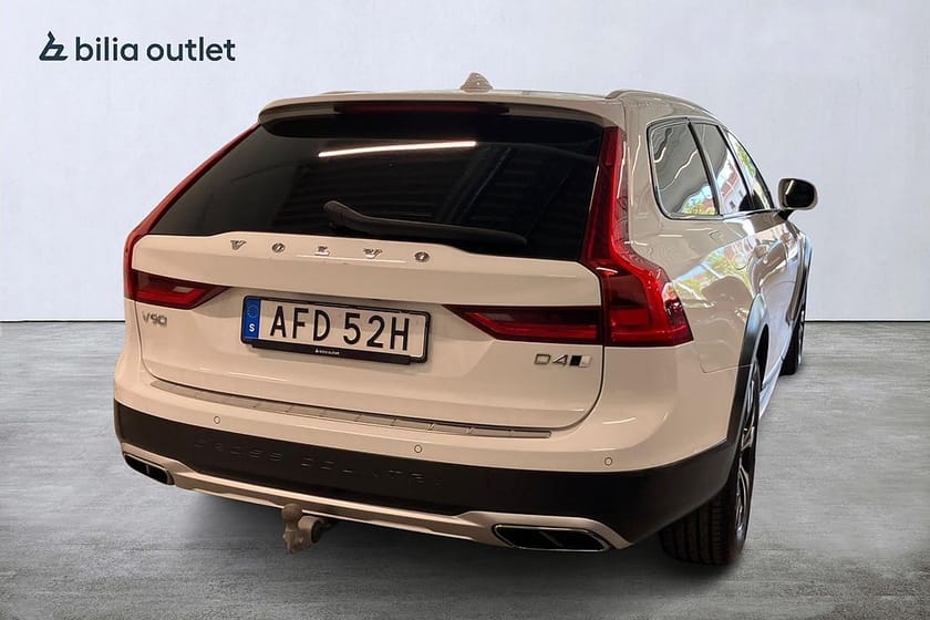 Bild 4 av Volvo V90 Cross Country D4 AWD Advanced SE II Kamrem Bytt 360°kam Skinn Drag