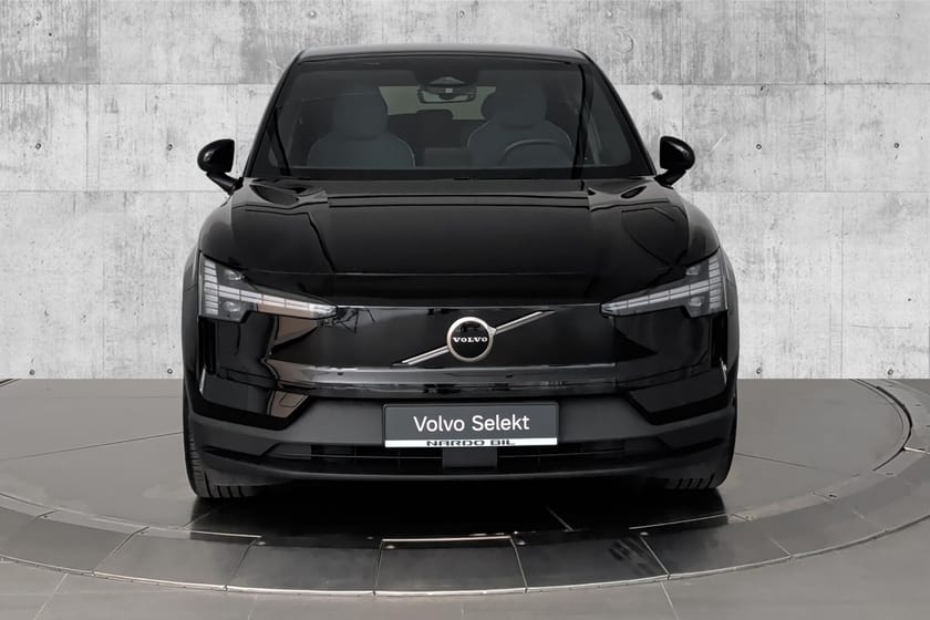 Bilde 2 av Volvo EX30 Twin Motor Performance - 428 Hk - AWD - 19" - NY Service