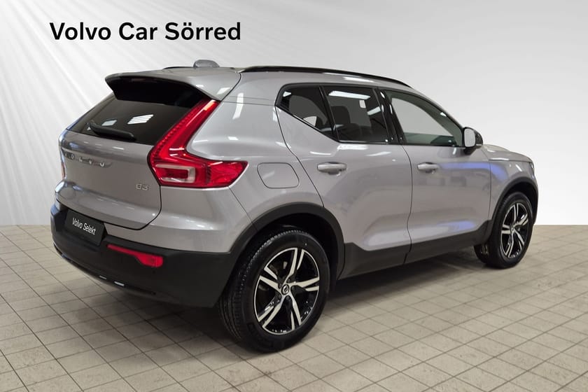 Bild 5 av Volvo XC40 B3 FWD Bensin Plus Dark