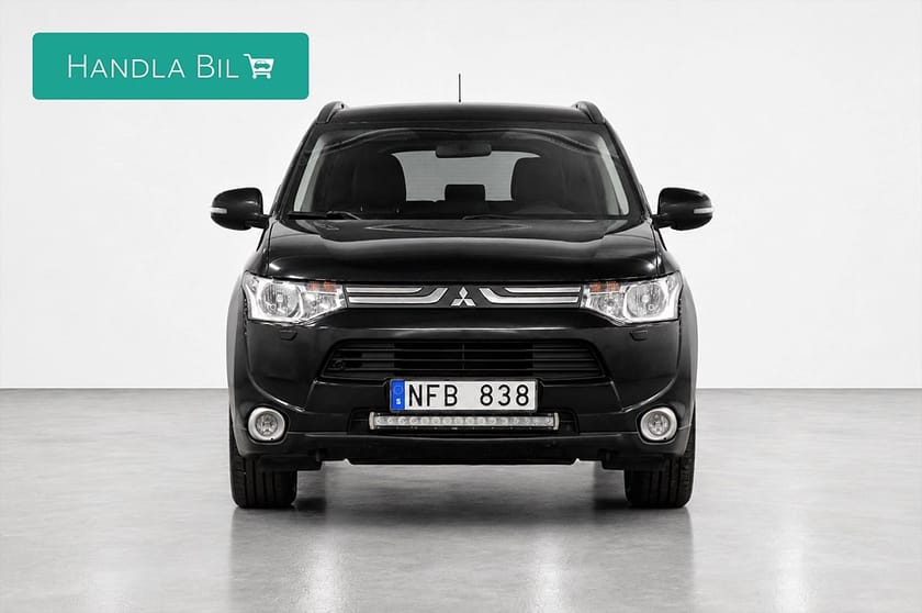 Bild 3 av Mitsubishi Outlander 2.2 4WD Aut Comfort Drag M-Värm Ledramp Nybes 150hk