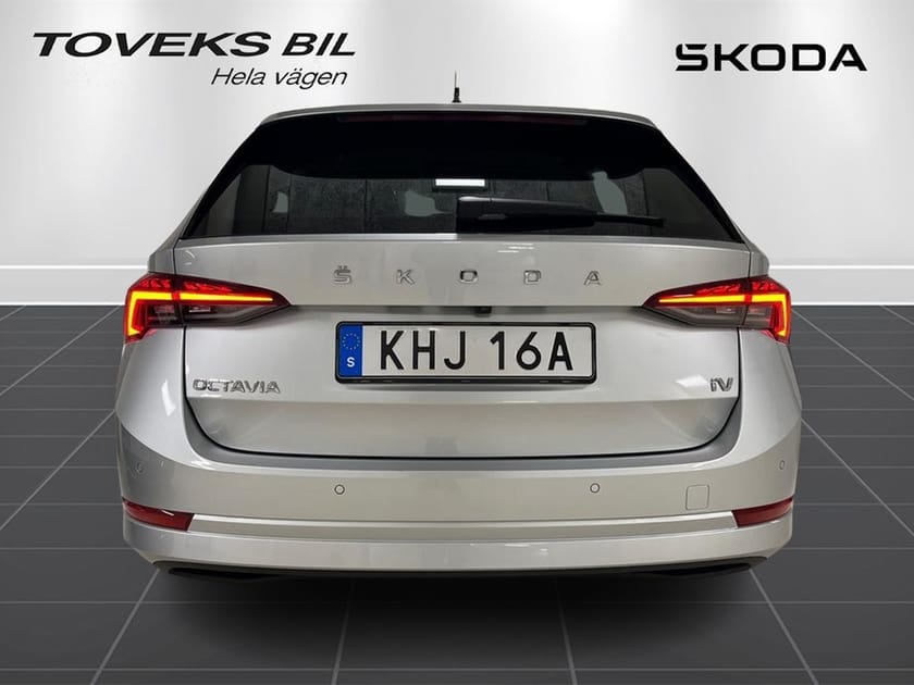 Bild 3 av Škoda Octavia Kombi iV 204hk Drag / Värmare / DCC