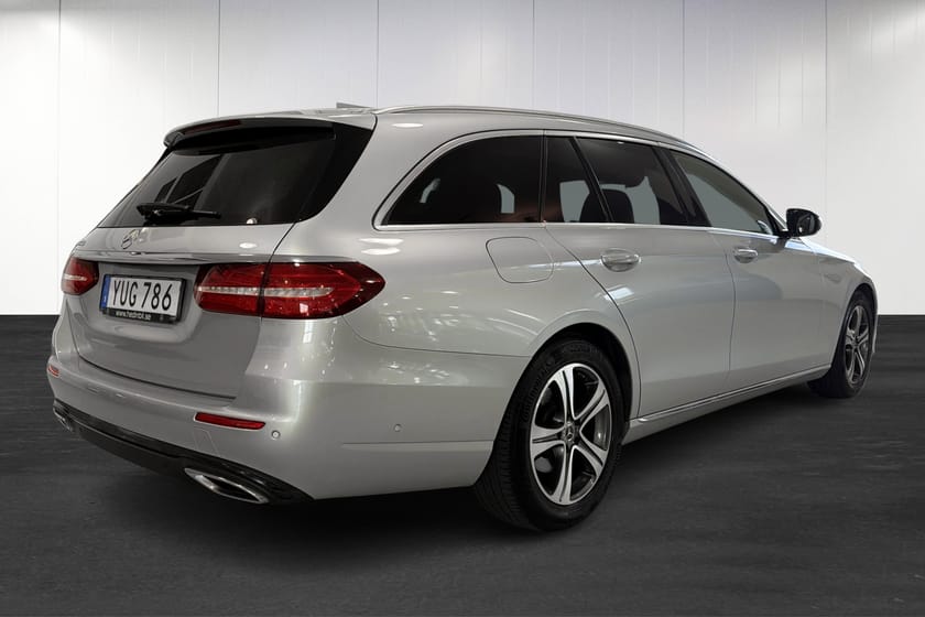 Bild 4 av Mercedes-Benz E 200 T d Avantgarde / Drag / Värmare