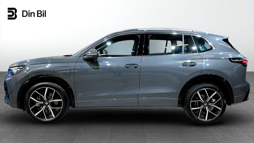 Bild 2 av Volkswagen Tiguan eHybrid DSG R-Line Drag/Panorama
