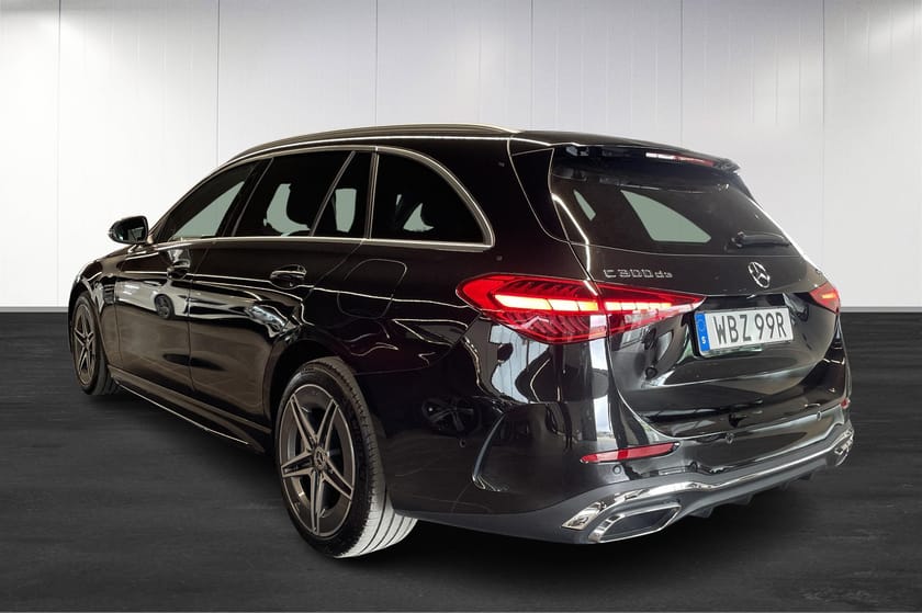 Bild 4 av Mercedes-Benz C 300 T de 4MATIC AMG Line/Vinterhjul/Rattvärme/Moms