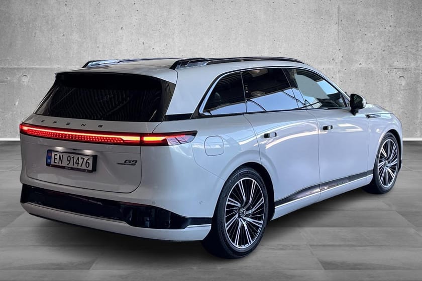 Bilde 5 av XPENG G9 Performance AWD Massaje Hengerfeste Luftfjæring ++
