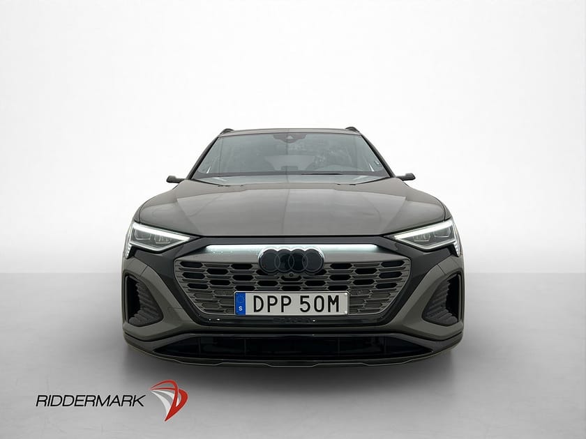 Bild 3 av Audi Q8 55 e-tron quattro Q Pano B&O 3D Skinn Vitruella-Speglar MOMS