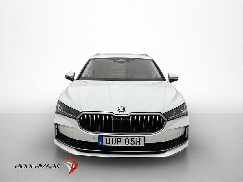 Bild 2 av Škoda Superb iV Kombi Skoda L&K Canton Massage Kamera Värmare Drag