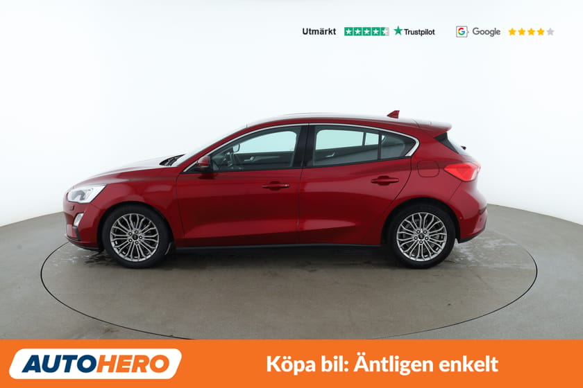 Bild 2 av Ford Focus 1.0 EcoBoost Titanium / CarPlay, Backkamera, PDC