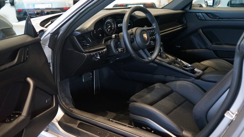Bild 5 av Porsche 911 GT3 Touring 992