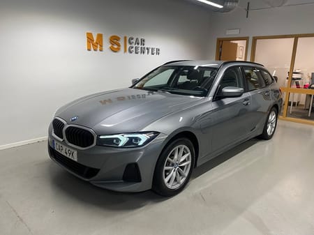 BMW 330e xDrive Touring