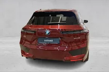Thumnail bilde 3 av BMW iX xDrive50