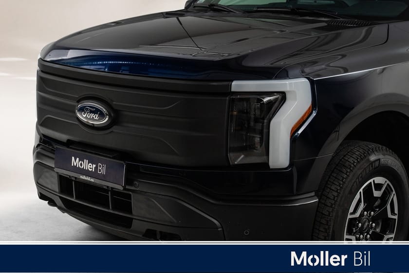 Bilde 2 av Ford F-150 Lightning Standard Range Lariat Launch Edition 98kWh AWD