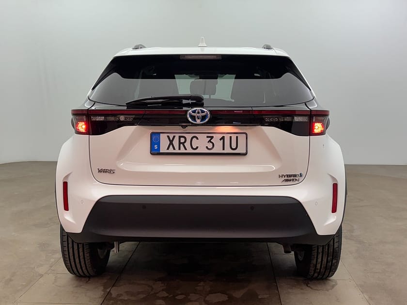 Bild 5 av Toyota Yaris Cross Hybrid AWD-i e-CVT Active Backkamera