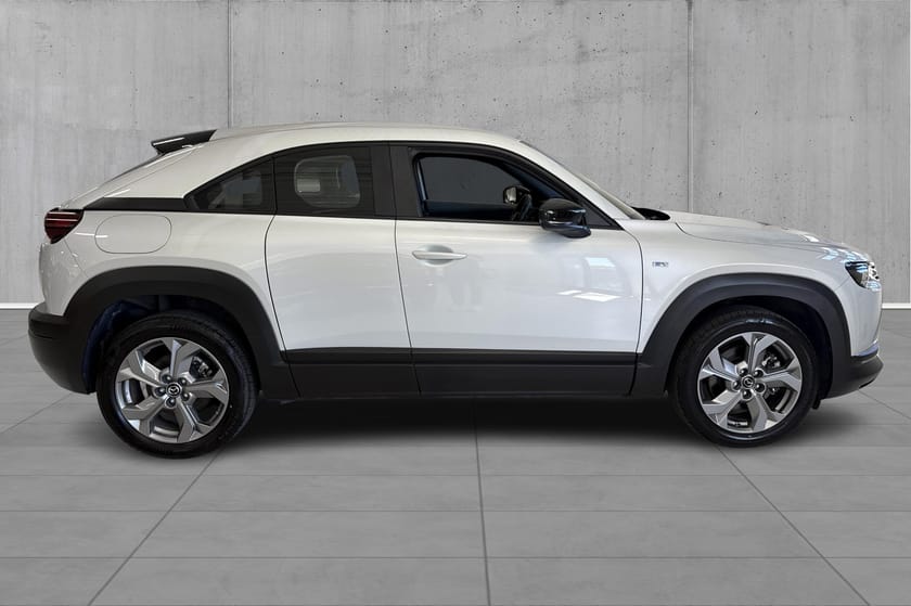Bilde 4 av Mazda MX-30 e-Skyactiv EV e-Skyactiv, Exlusive, Lav KM, LED, Carplay