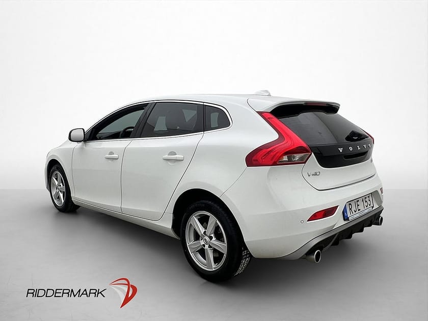 Bild 4 av Volvo V40 D3 R-Design Farthållare Svart innertak 150hk