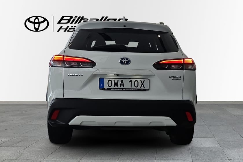 Bild 4 av Toyota Corolla Cross Hybrid AWD-i 2,0 STYLE PLUSPAKET