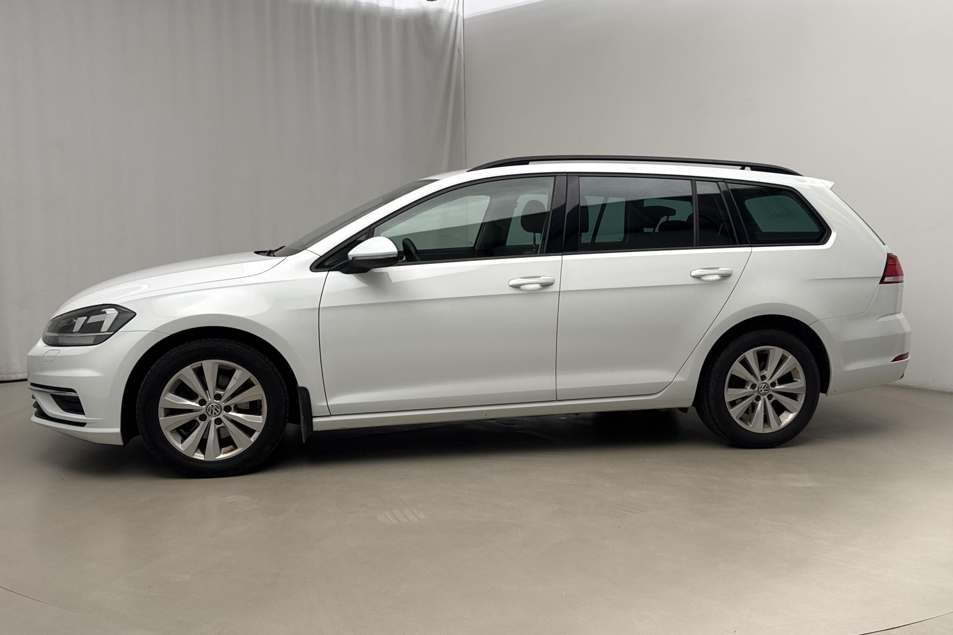 Volkswagen Golf 1.6 TDI 2017, bild 2/10